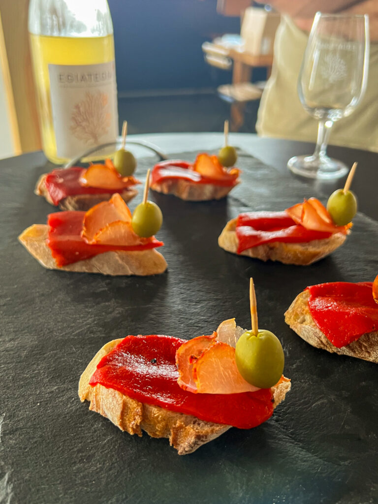 degustation pintxos egiategia artha blanc