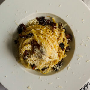 linguine carbonara guanciale iberique romain duvernay