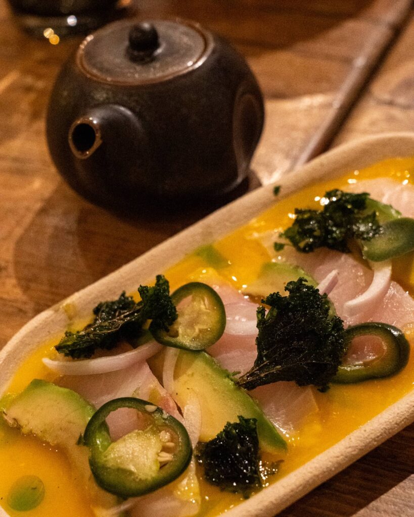 carpaccio poisson sauce yuzu passion restaurant far nomo