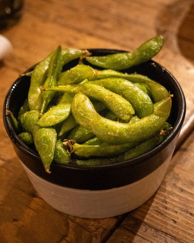 edamame frits truffe restaurant far nomo