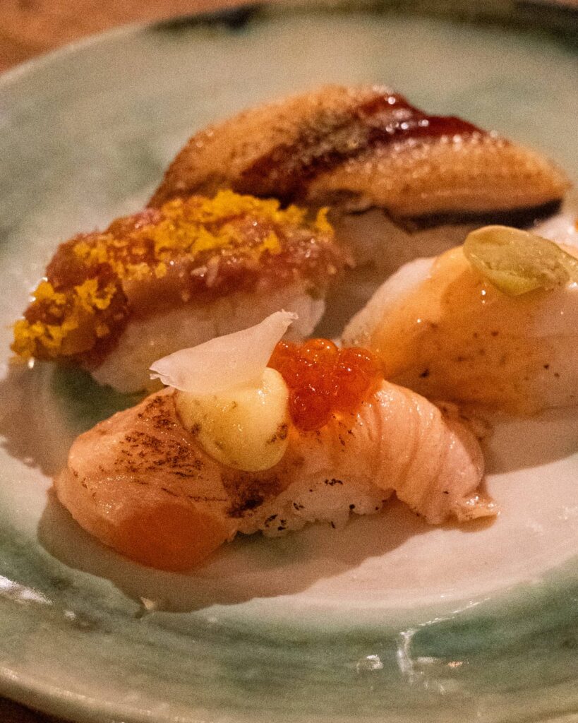 nigiri thon anguille saumon butterfish restaurant far nomo