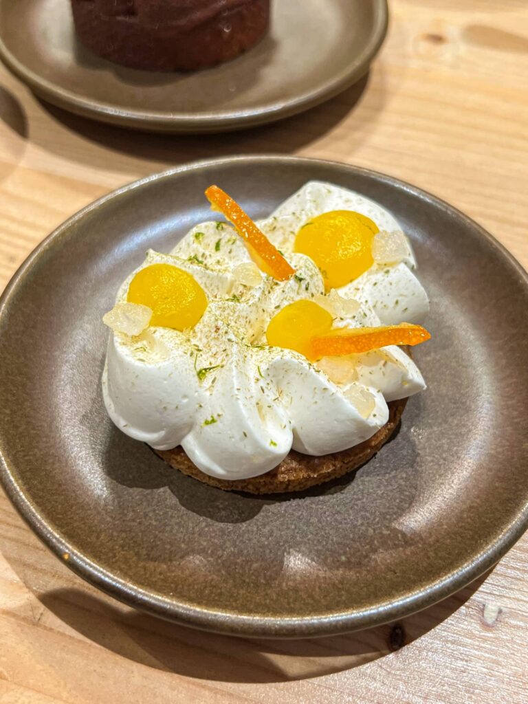 Pâtisserie Ecir sablé sarrasin sapin agrumes